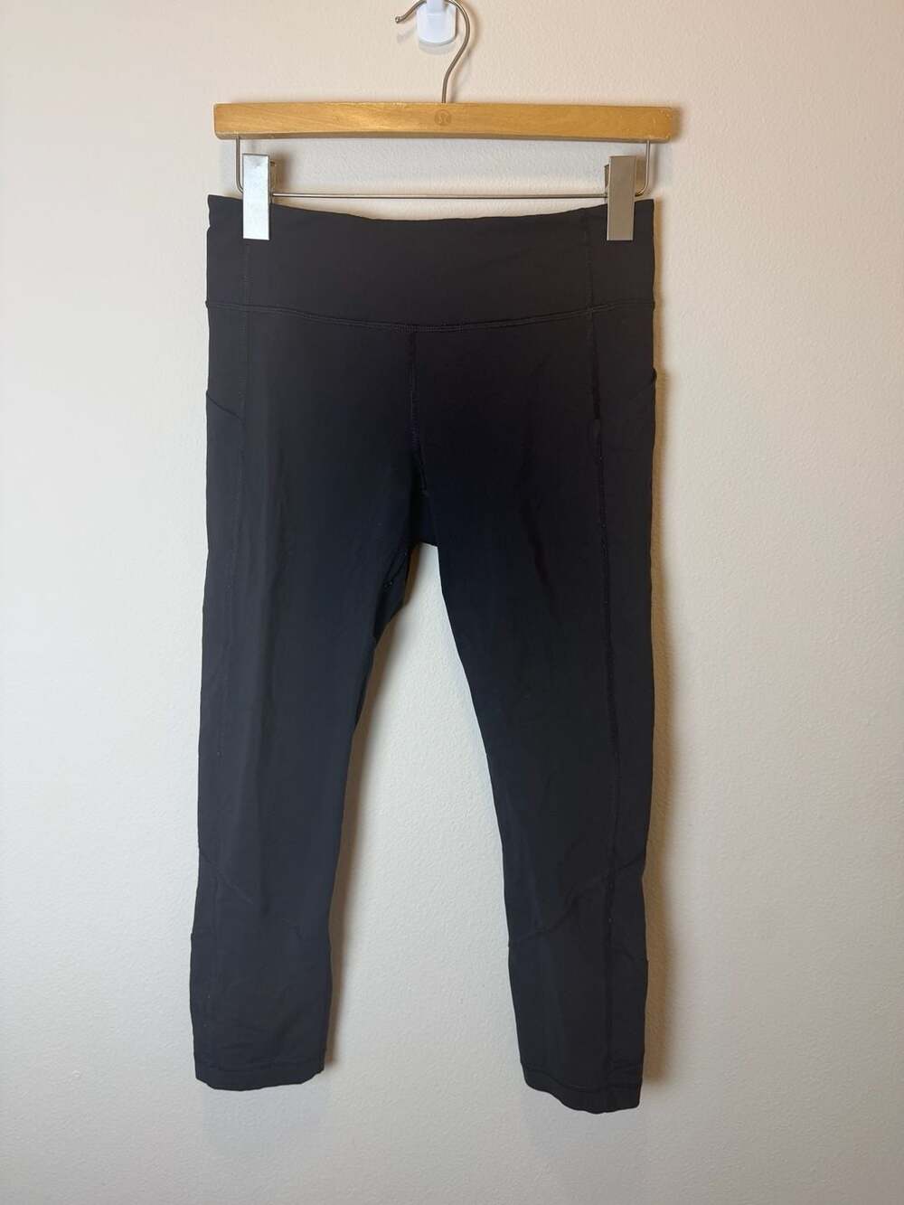 Lululemon Black Pace Revival Crop Leggings Size 6